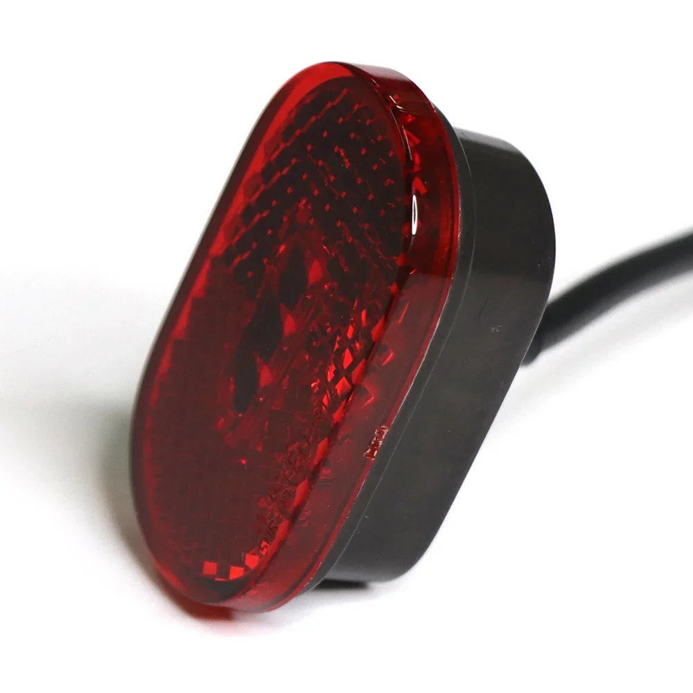 Xiaomi galinis LED žibintas su laidu ir prijungimo jungtimi